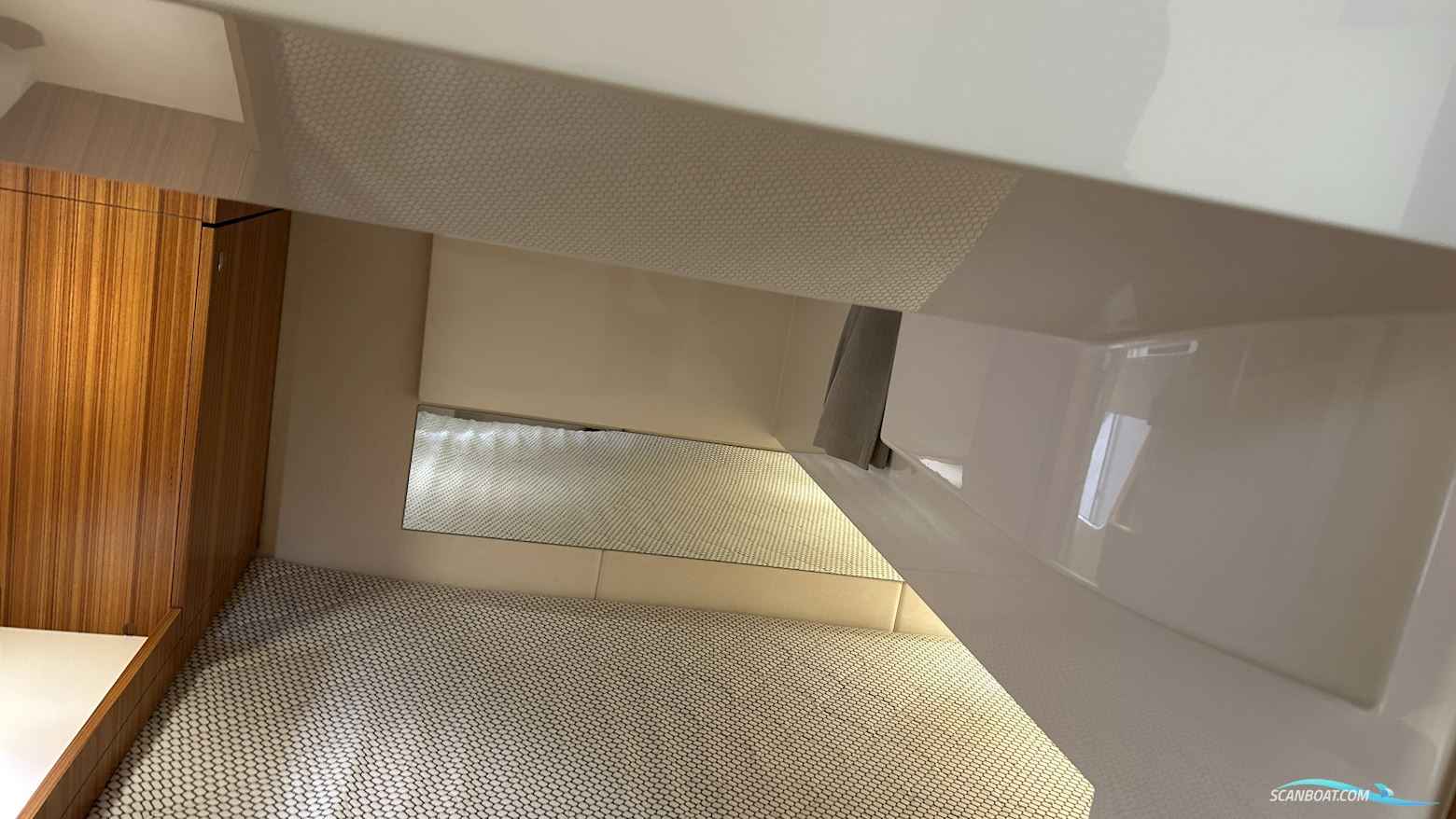  Marex 310 Suncruiser