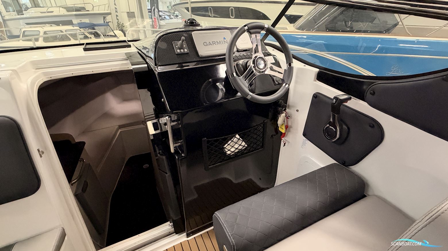  Saver 690 Cabin Sport