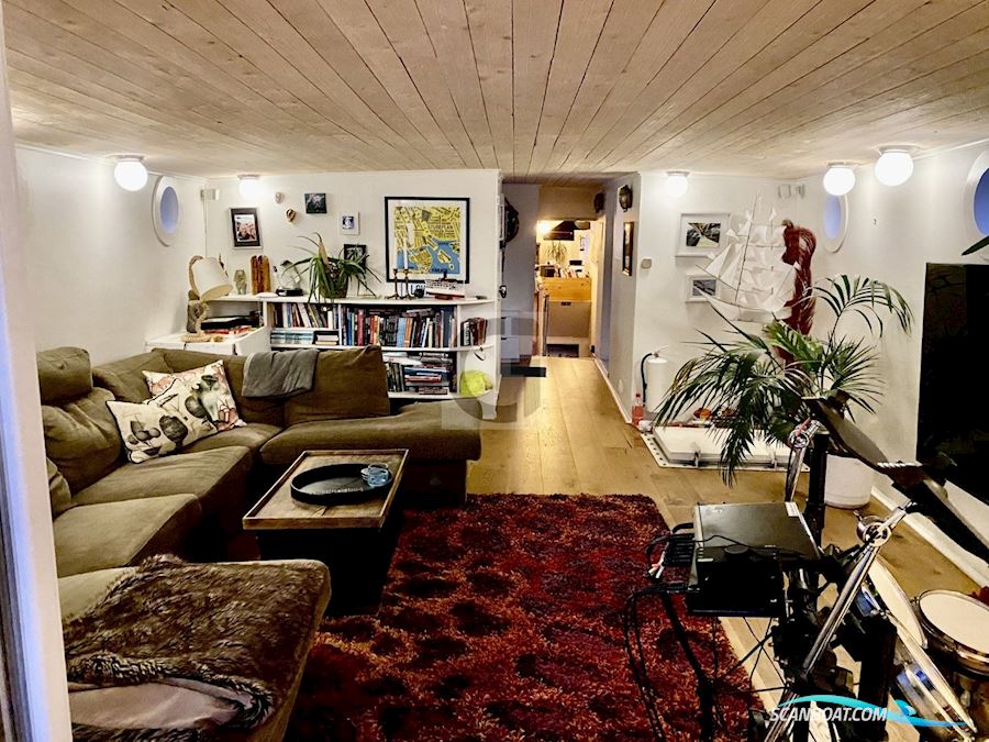 1896 29m Converted Icebreaker