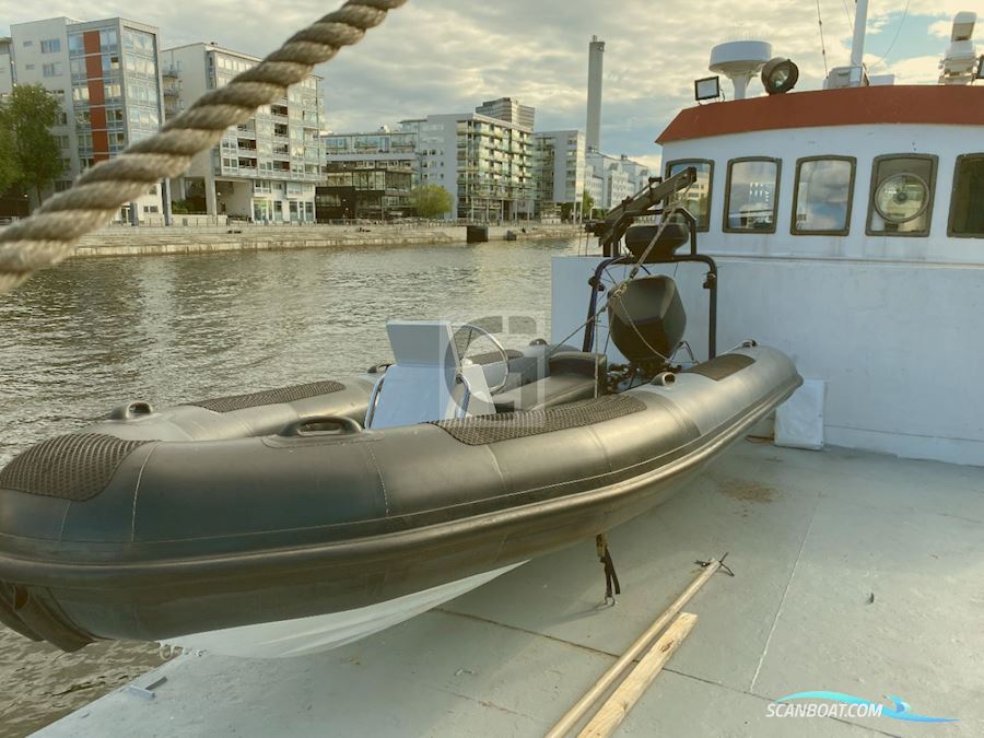 1896 29m Converted Icebreaker