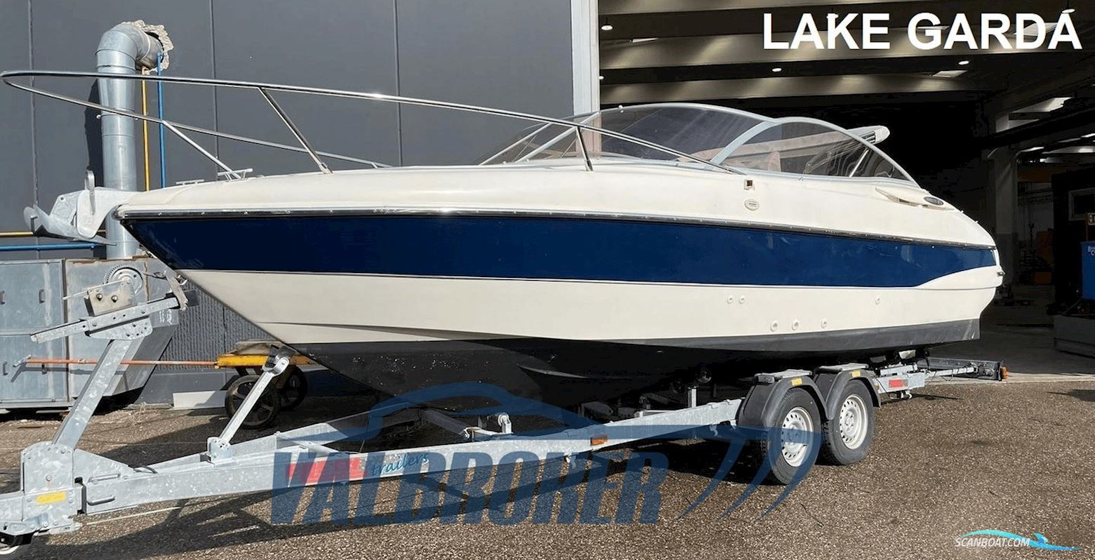 Absolute 25 Motorbåt 2003, med Volvo Penta 5.0 Gxi DP/S motor, Italien