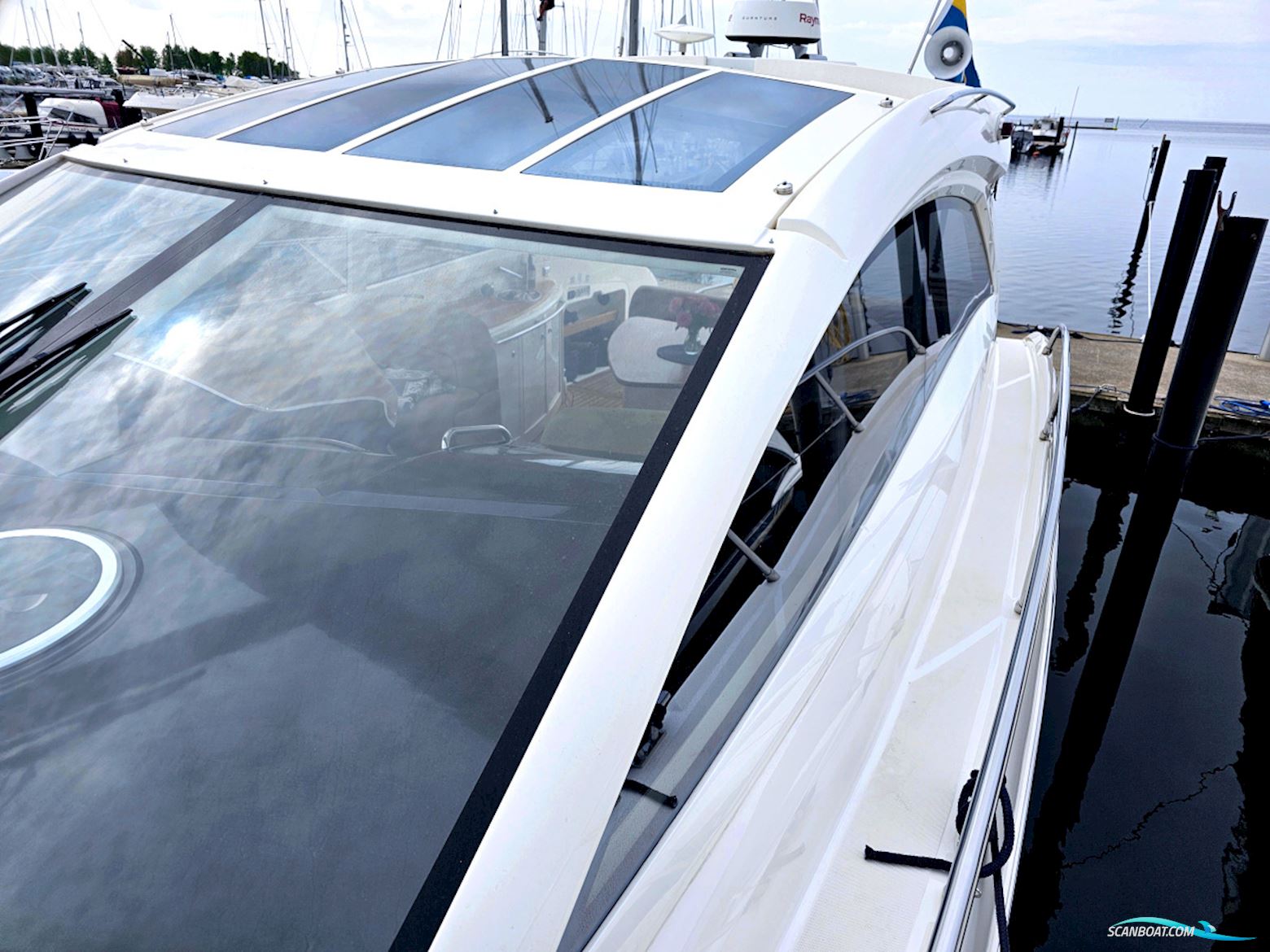 Absolute 47 HT Volvo Penta IPS-600