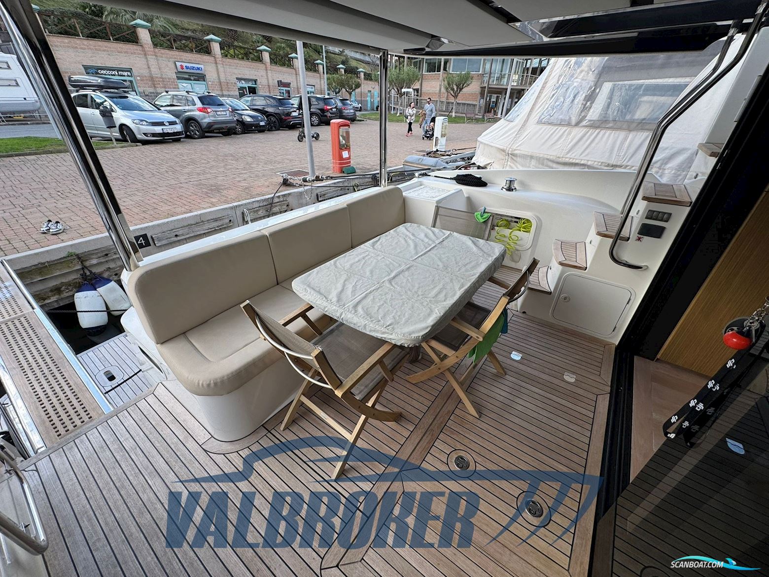 Absolute Navetta 52