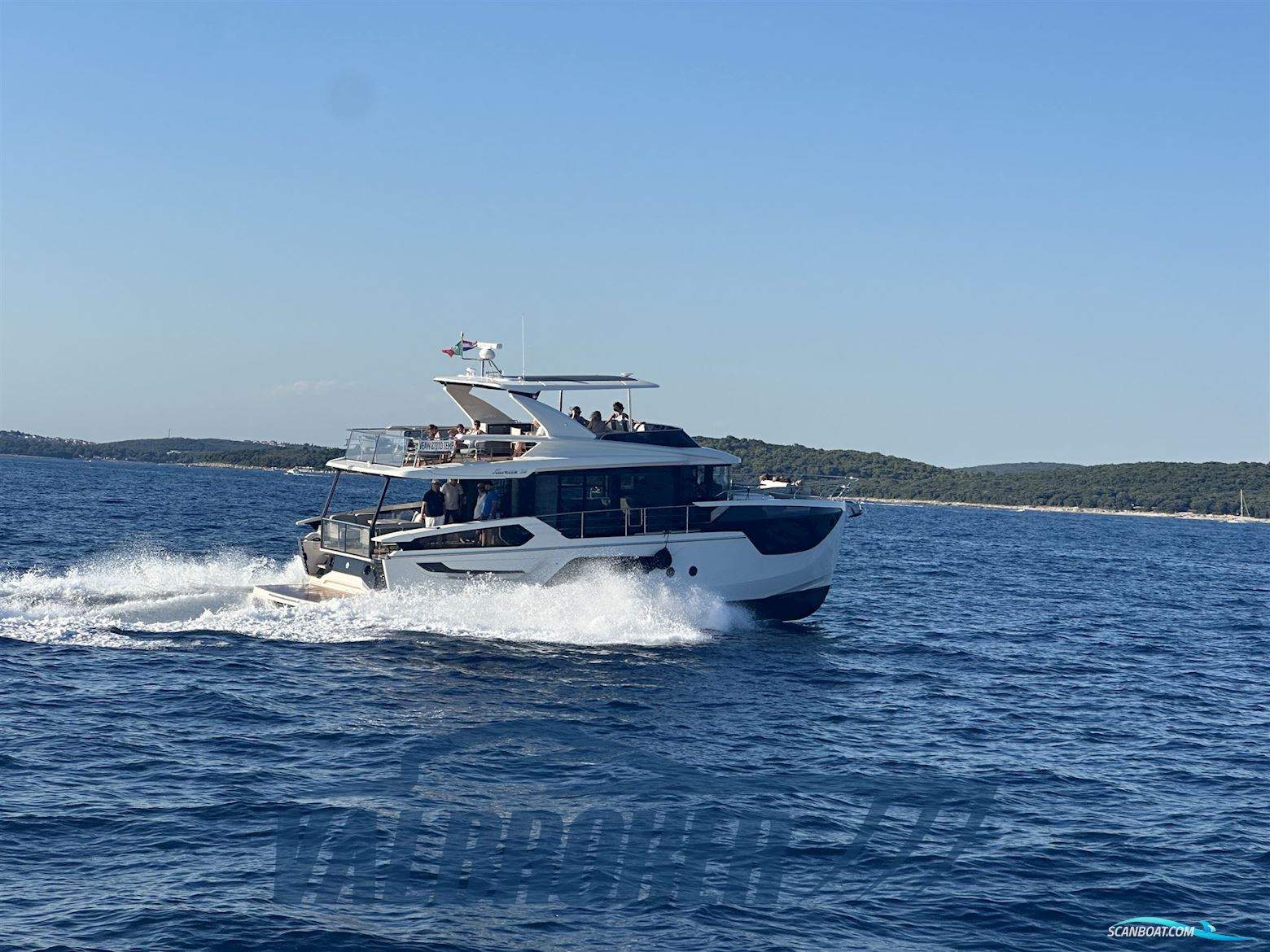 Absolute Navetta 58