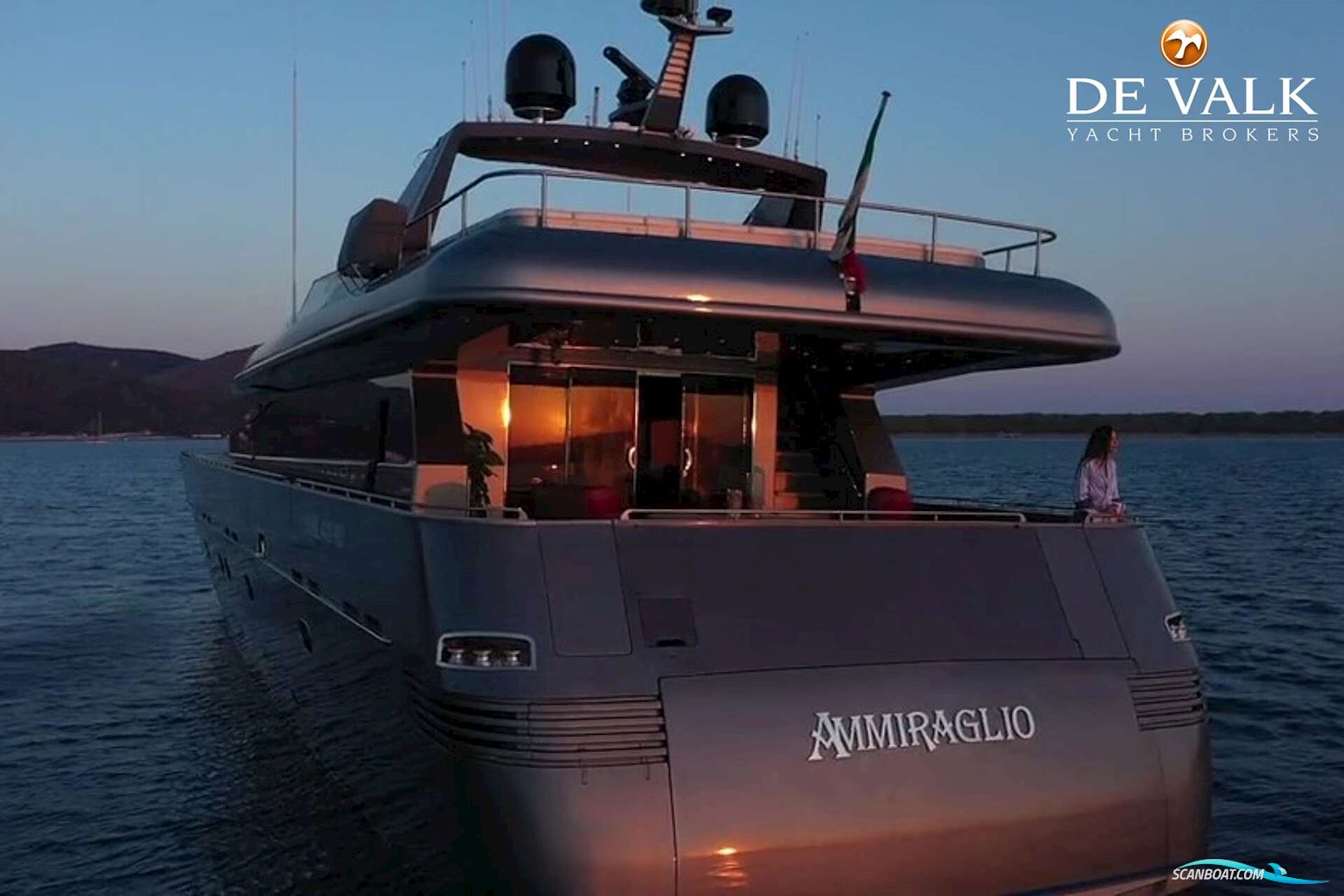 Admiral Yachts 34M