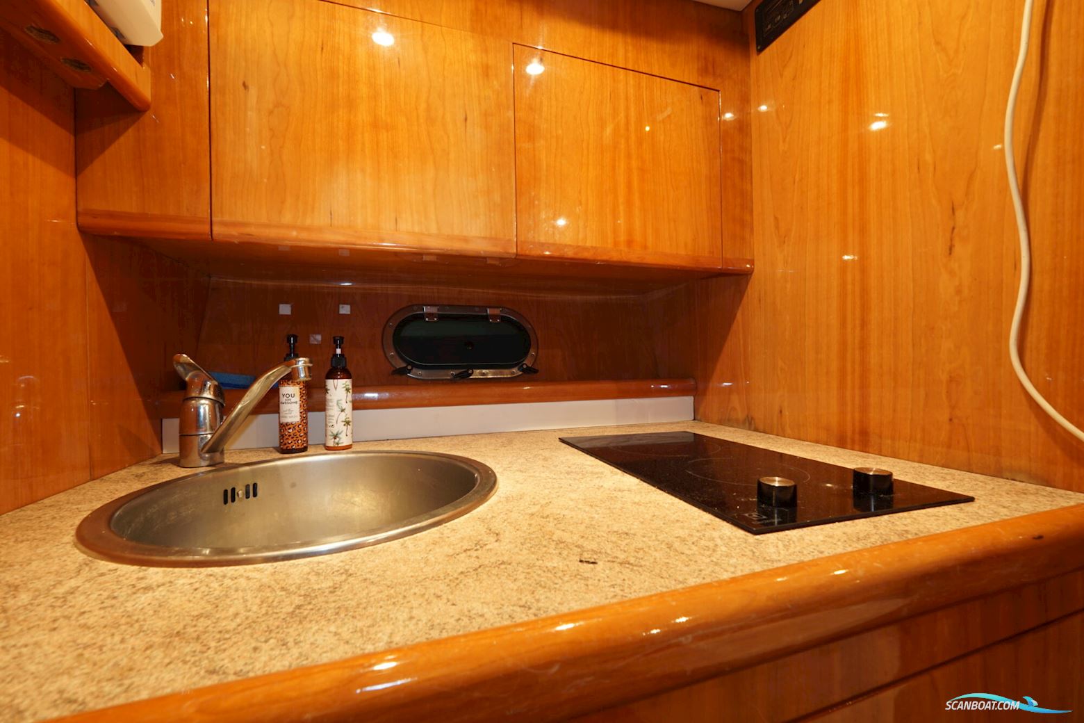 Airon Marine 425 HT