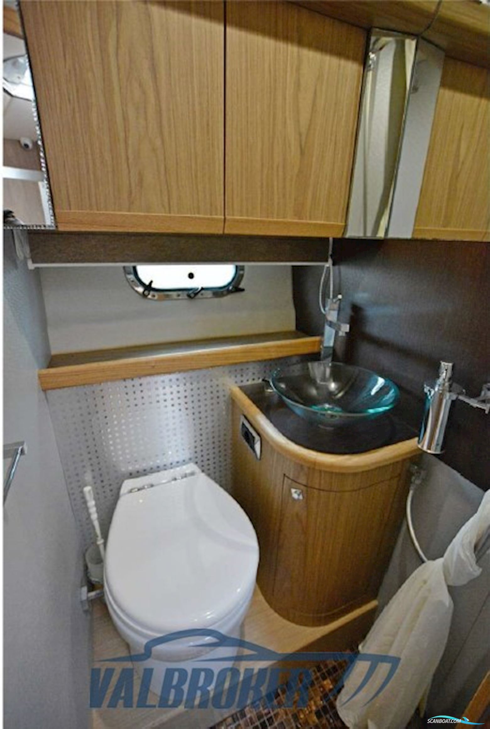 Airon Marine Airon 4300 T-Top