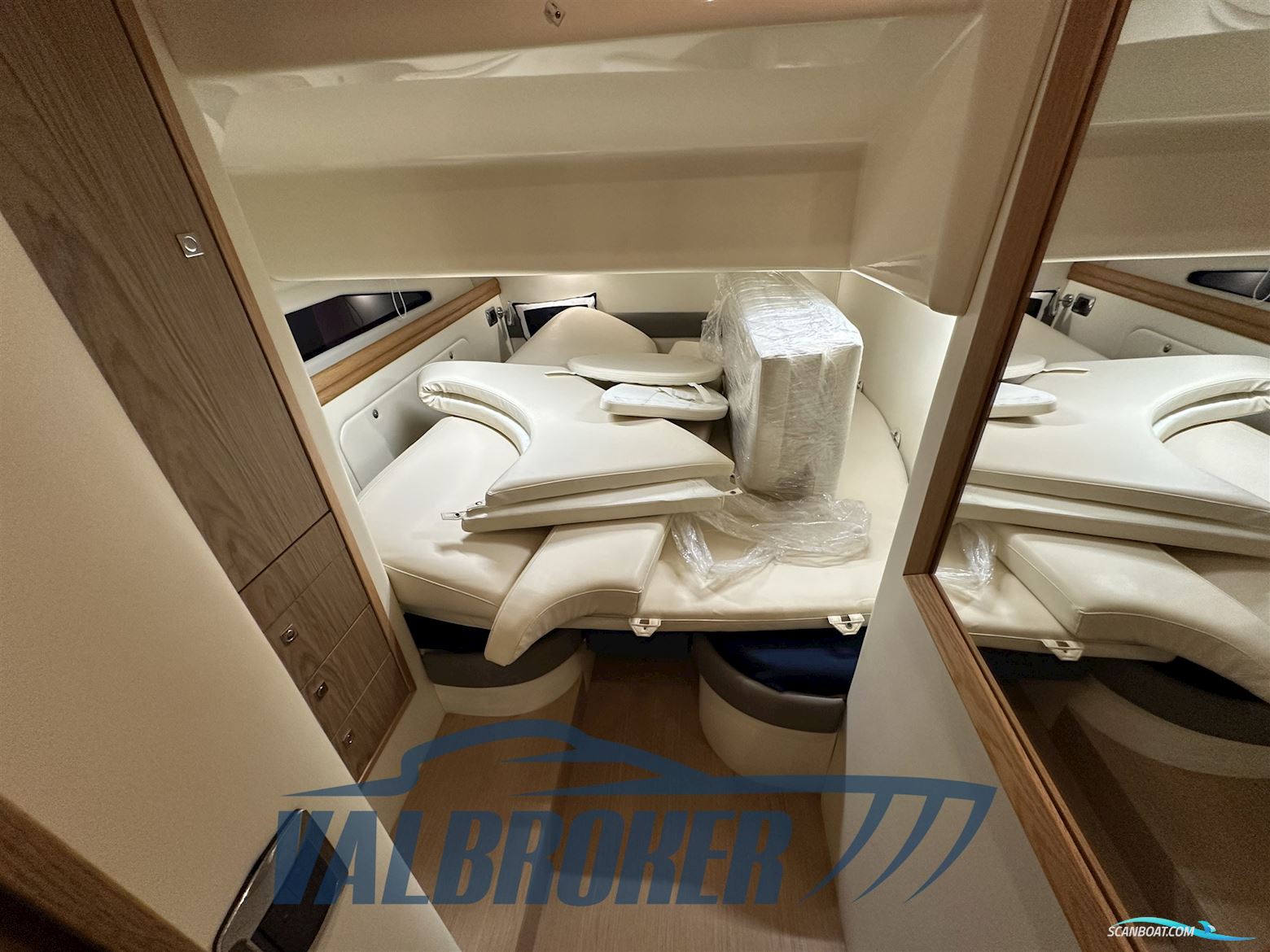 Airon Marine Airon 4300 T-Top