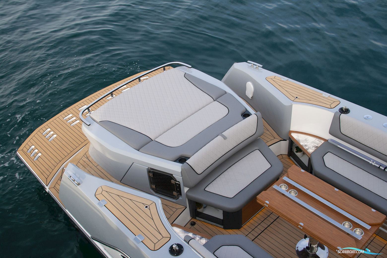 Alfastreet Marine 28 Cabin