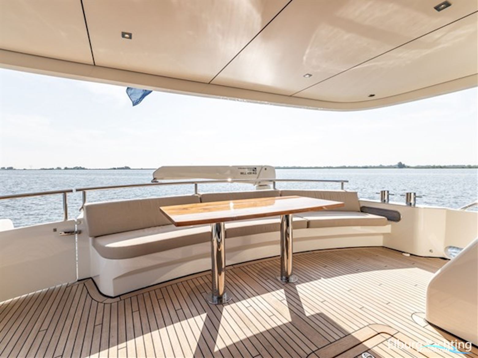 Alm Grand Voyager 65 