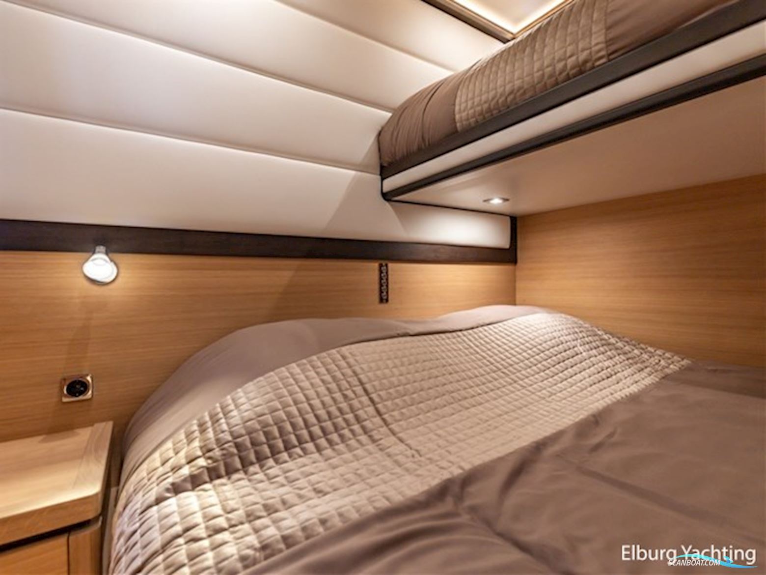 Alm Grand Voyager 65