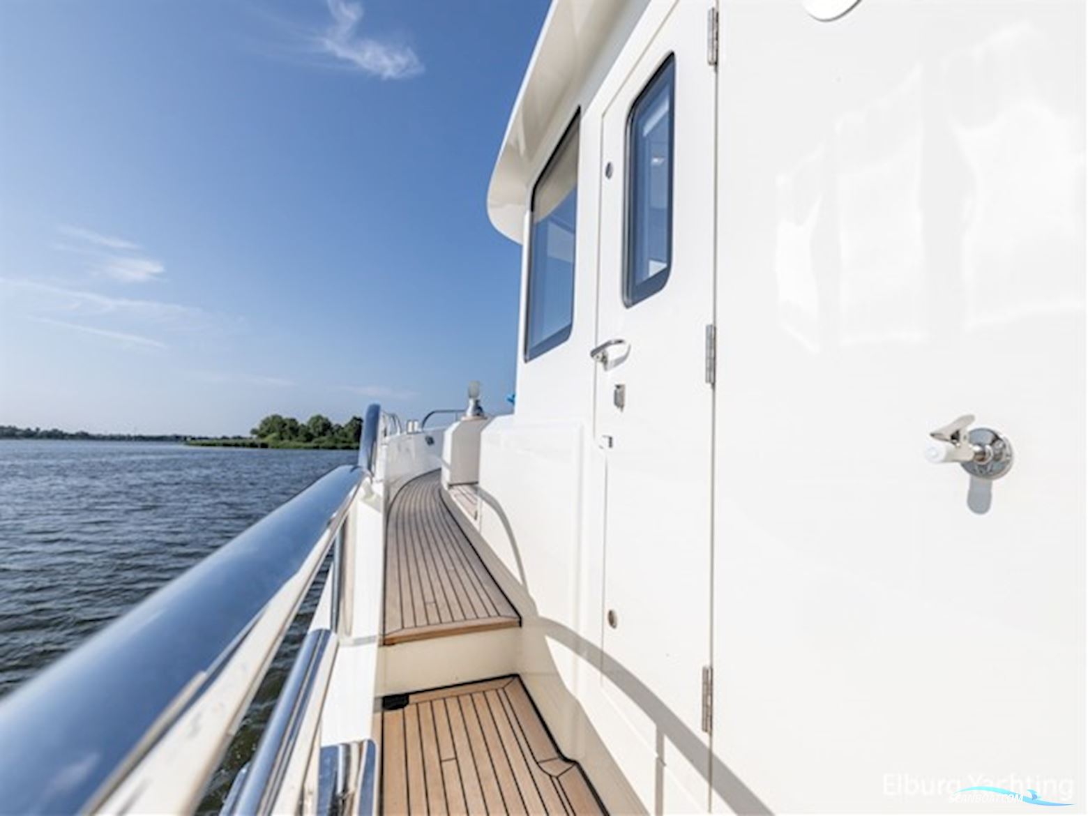 Alm Grand Voyager 65