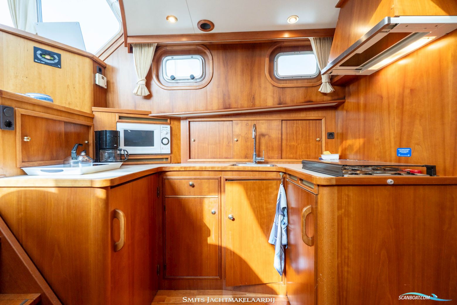 Alm Spitsgatkotter 12.80 AK Cabrio