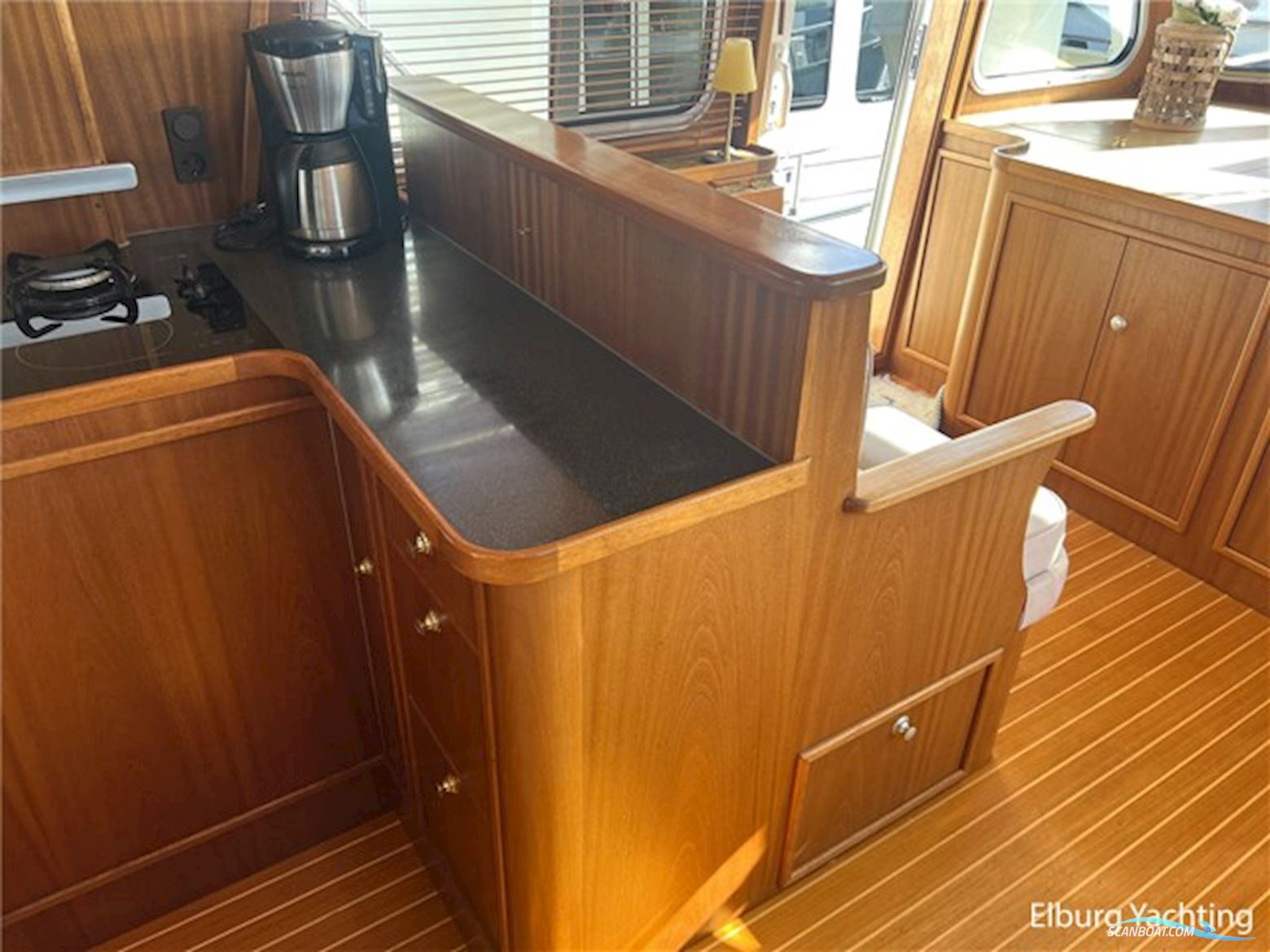 Alm Trawler - 13.20 AD 