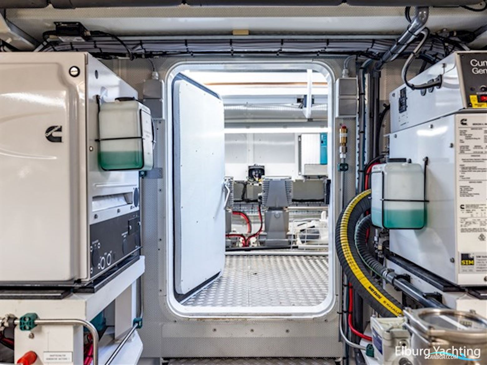 Altena 52 - Aluminium - Fast Going