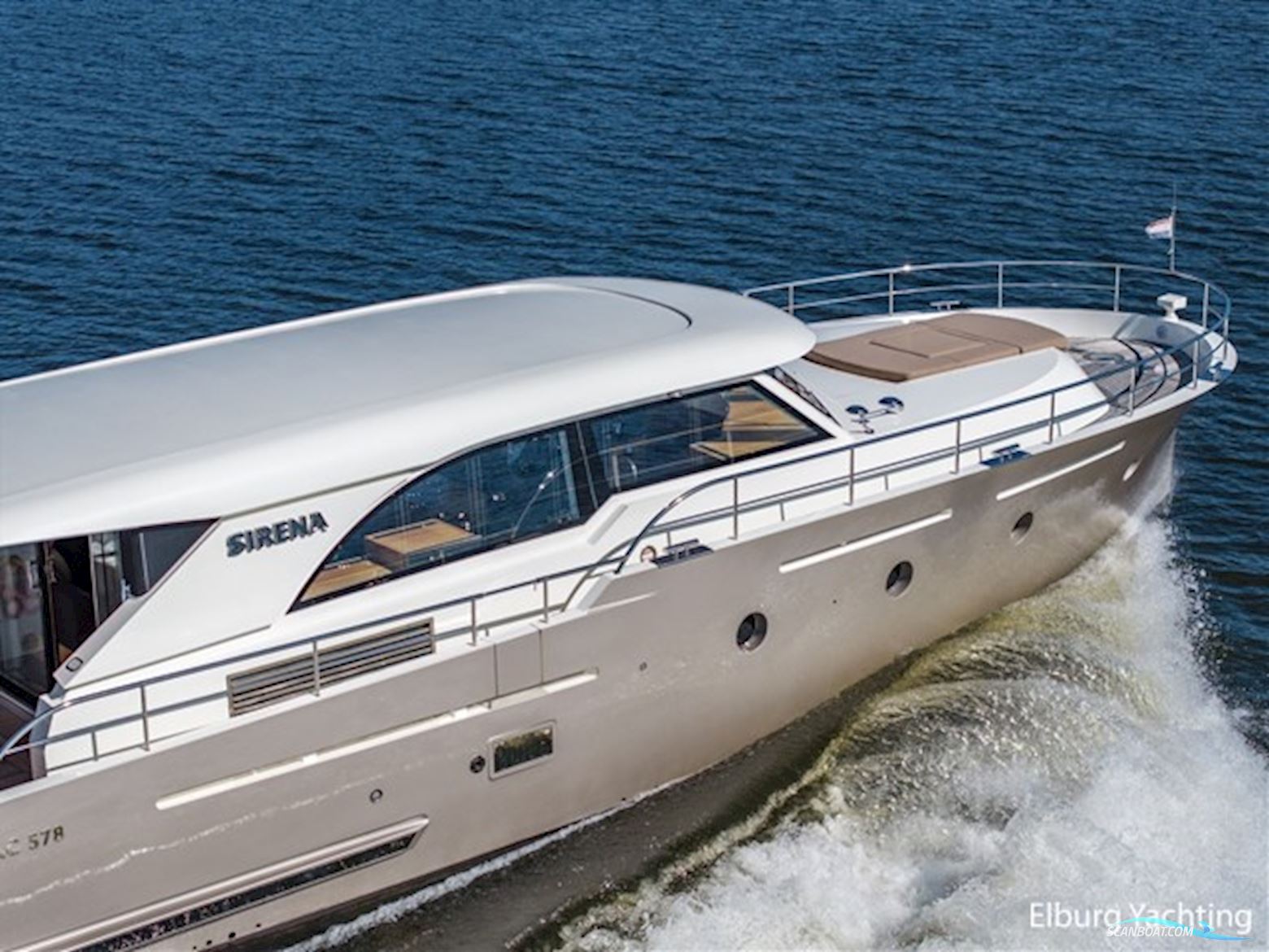 Altena 52 - Aluminium - Fast Going