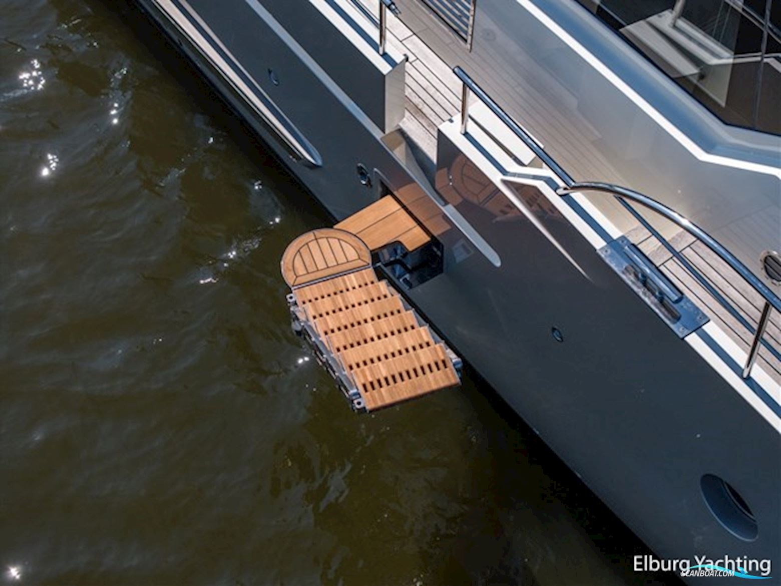 Altena 52 - Fast Going  - Aluminium