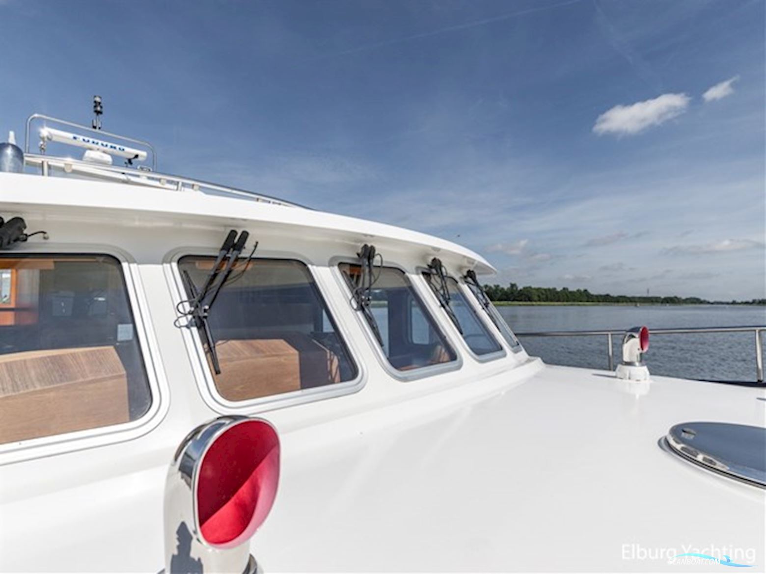 Altena 53 Custom Trawler - Stabilizers