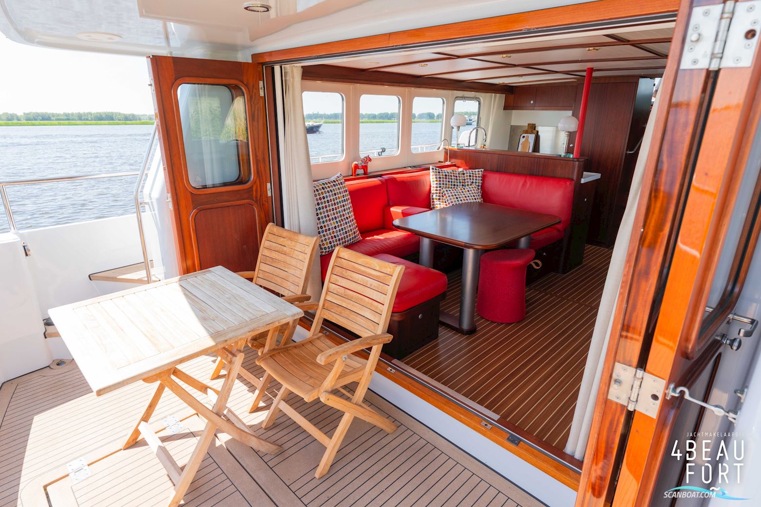 Altena 53 Custom Trawler