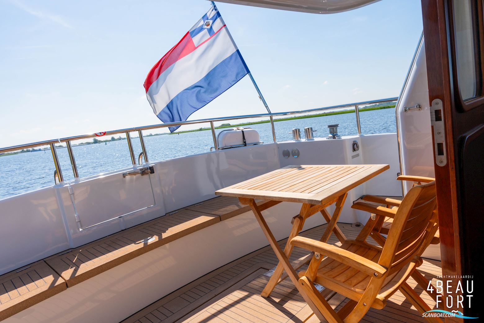 Altena 53 Custom Trawler