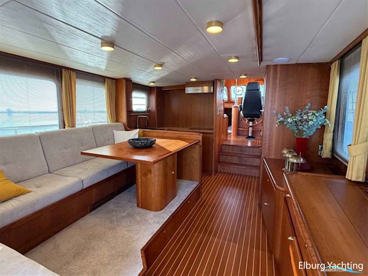 Altena Trawler 50 - France Proof - Stabilizers