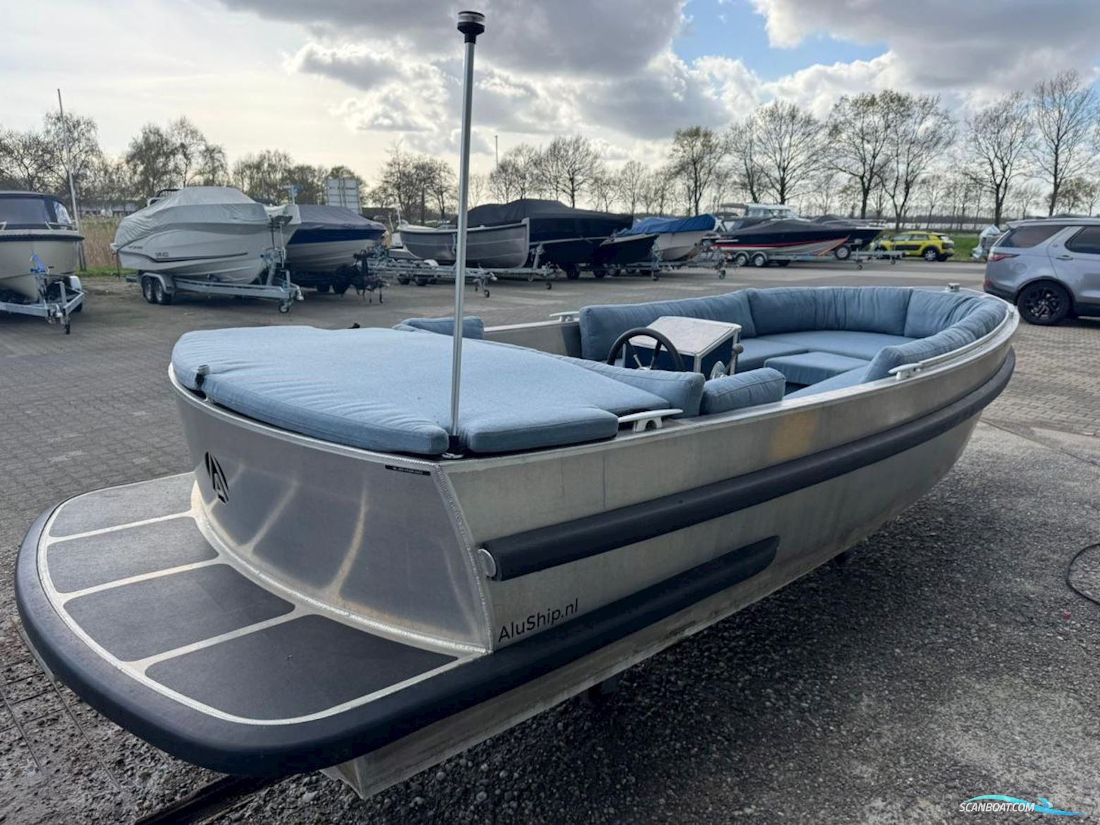 Aluship 550 Tender