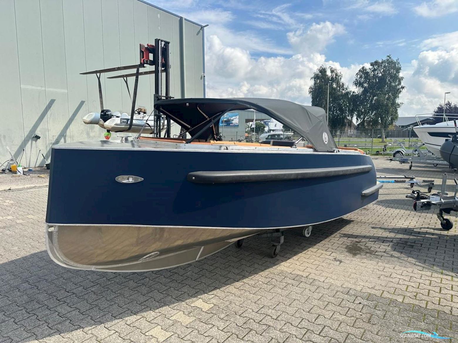 Aluship 620 Tndr op Voorraad