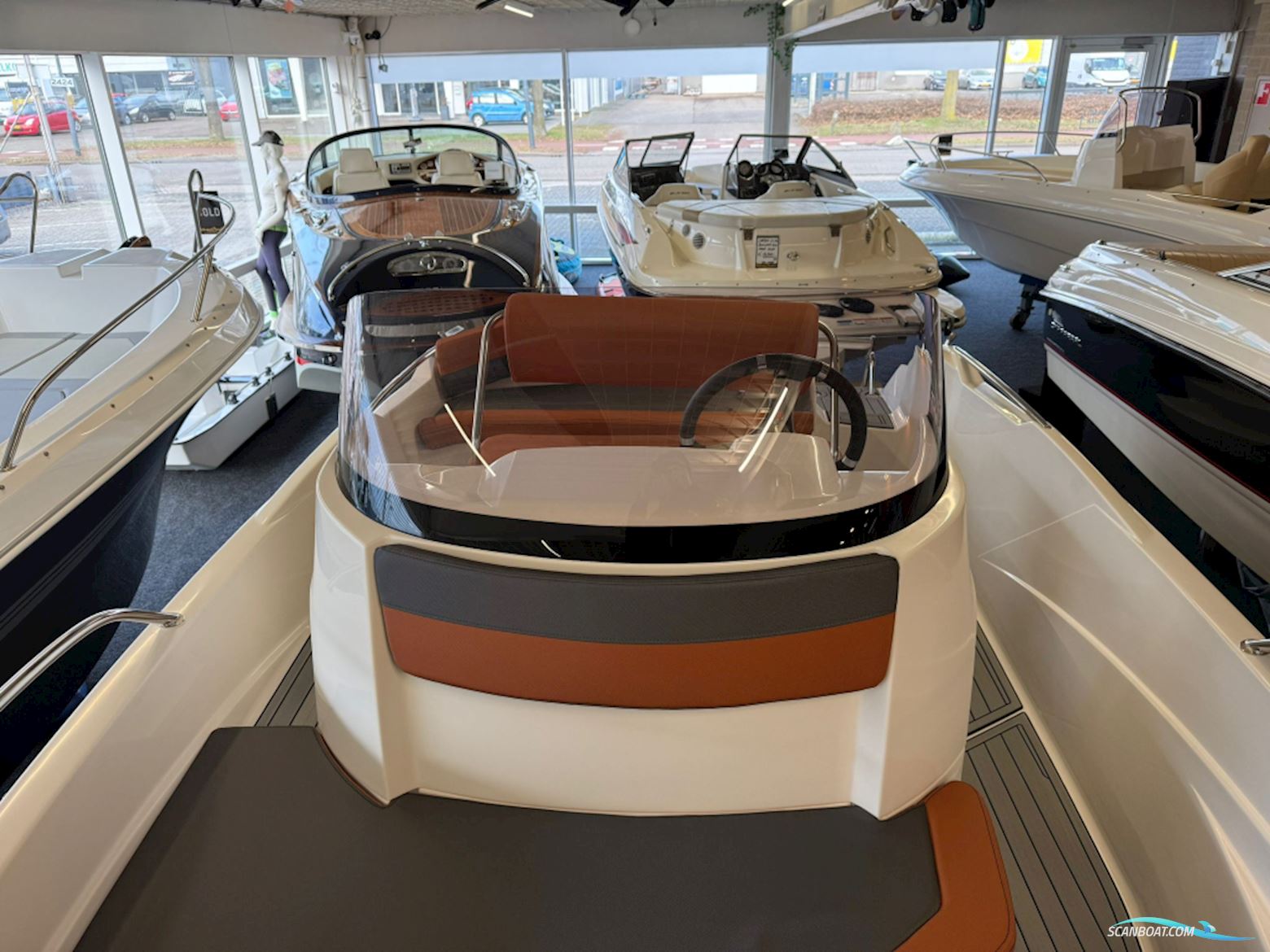 AM Yacht 520 Open