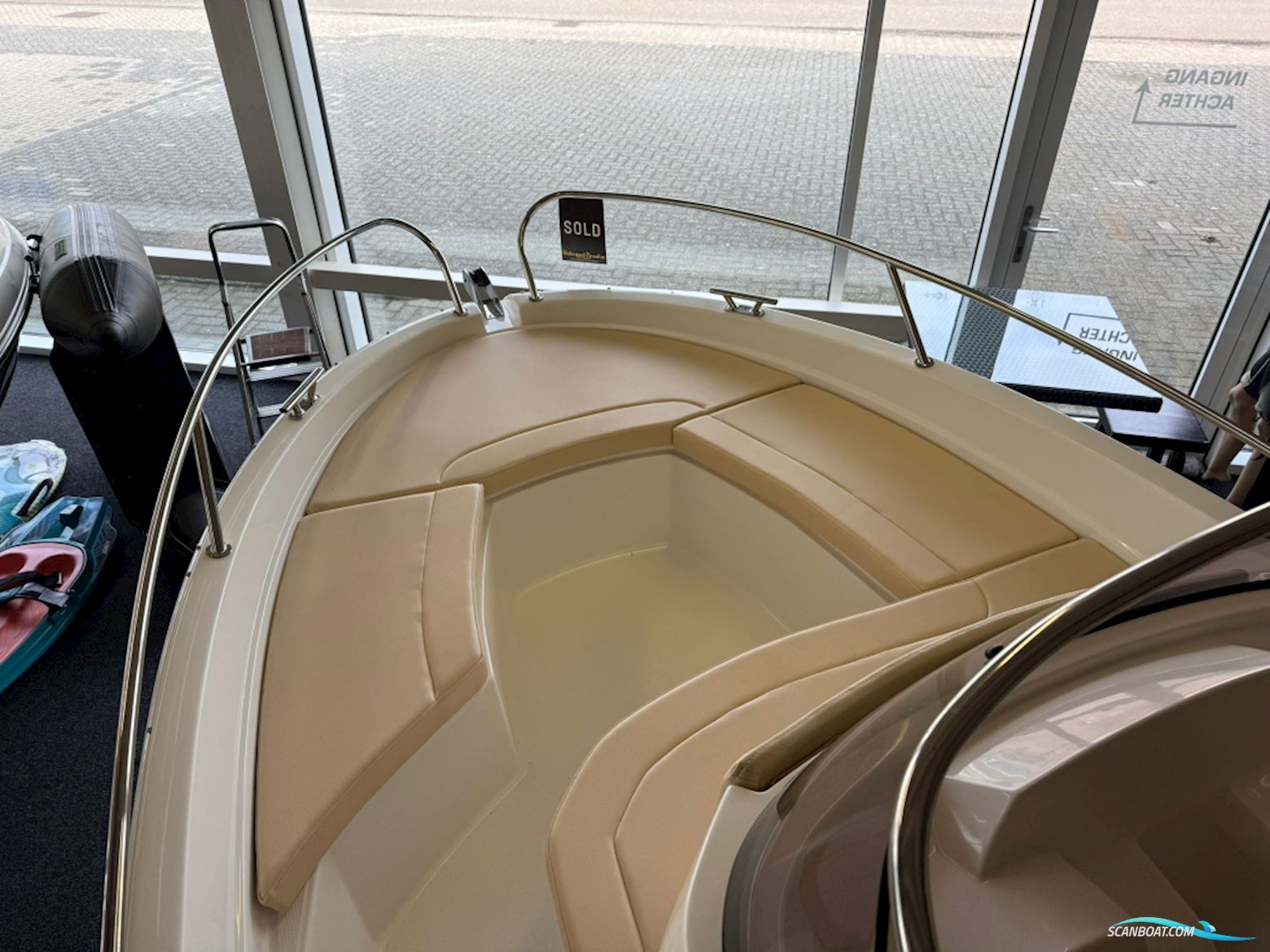 AM Yacht 520 Open