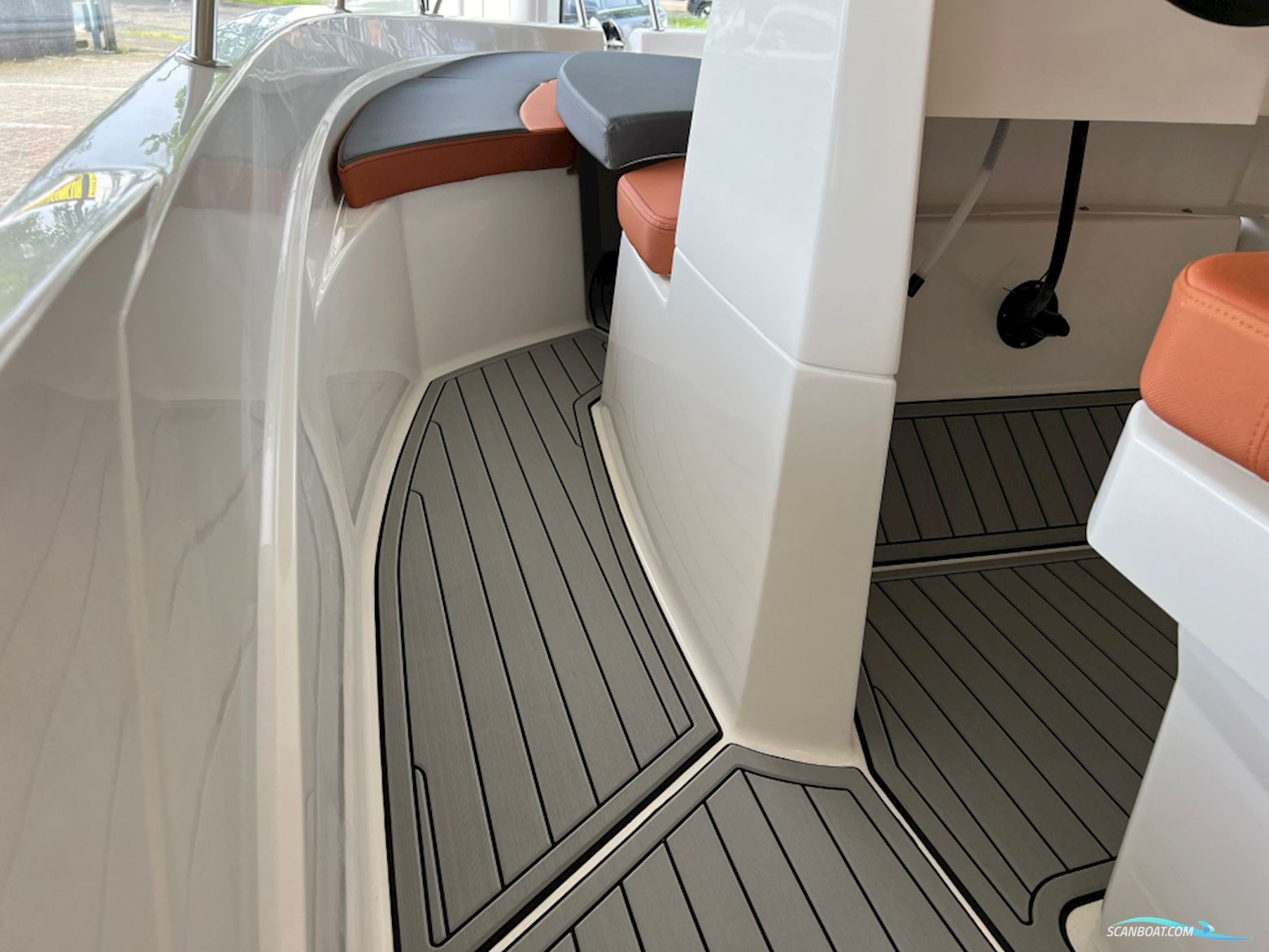 AM Yacht 520 Open