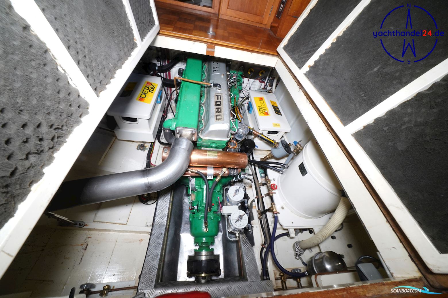 American Marine Grand Banks 32