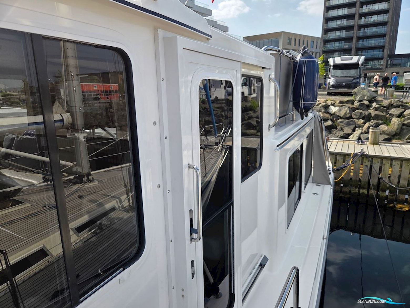 American Tug 34