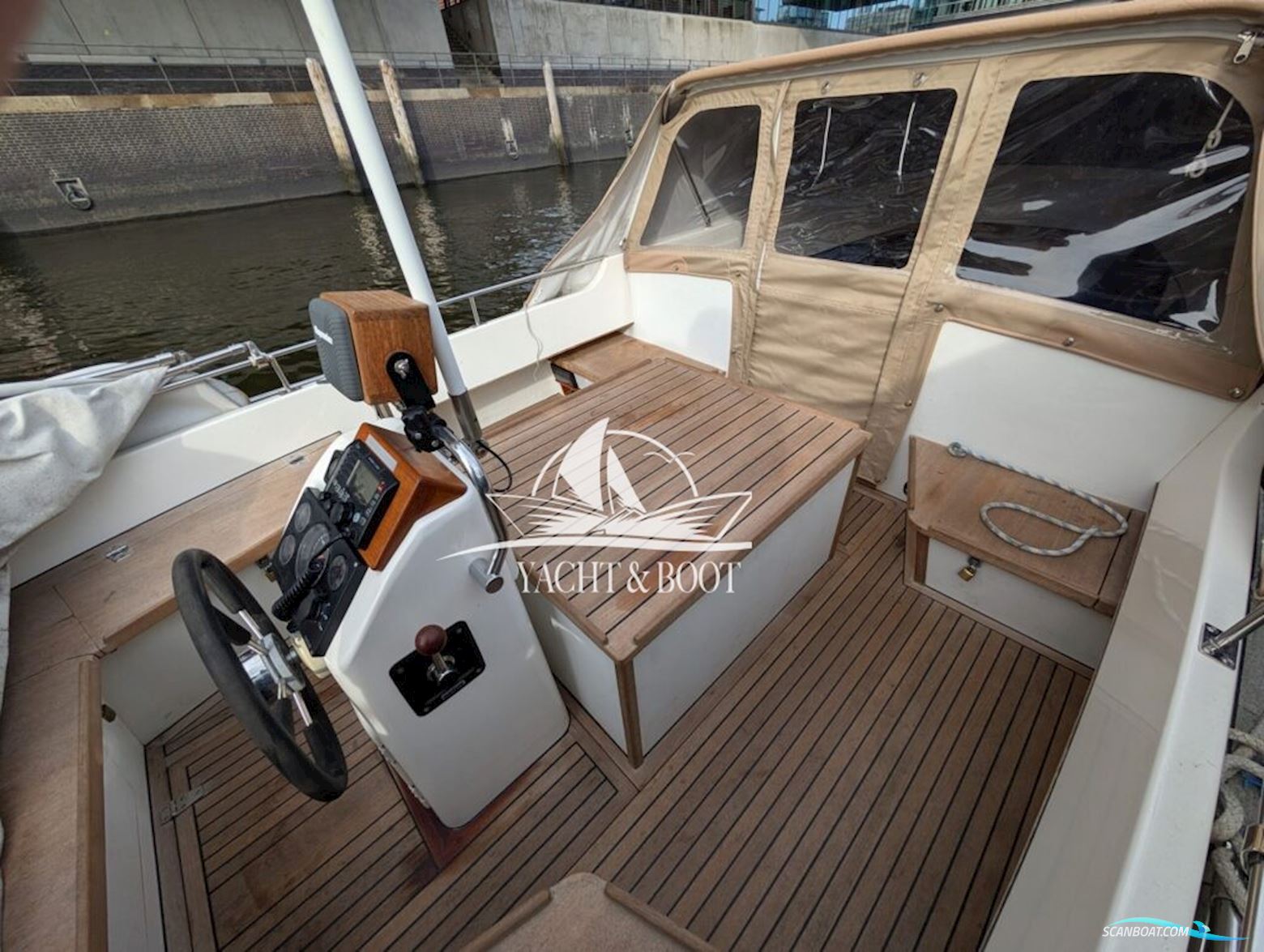 AMS Marine Yachten 675 - Tuckerboot
