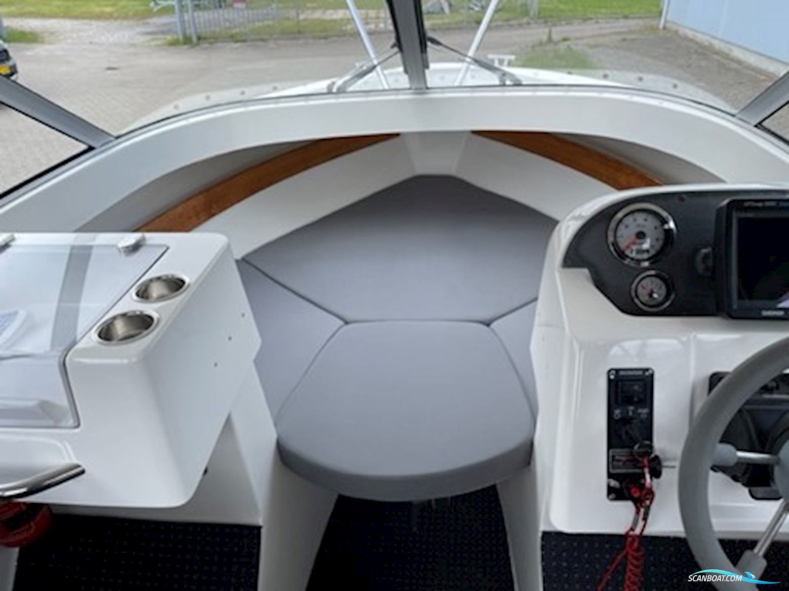 AMT 185 HT med Honda 90 hk 4-takt