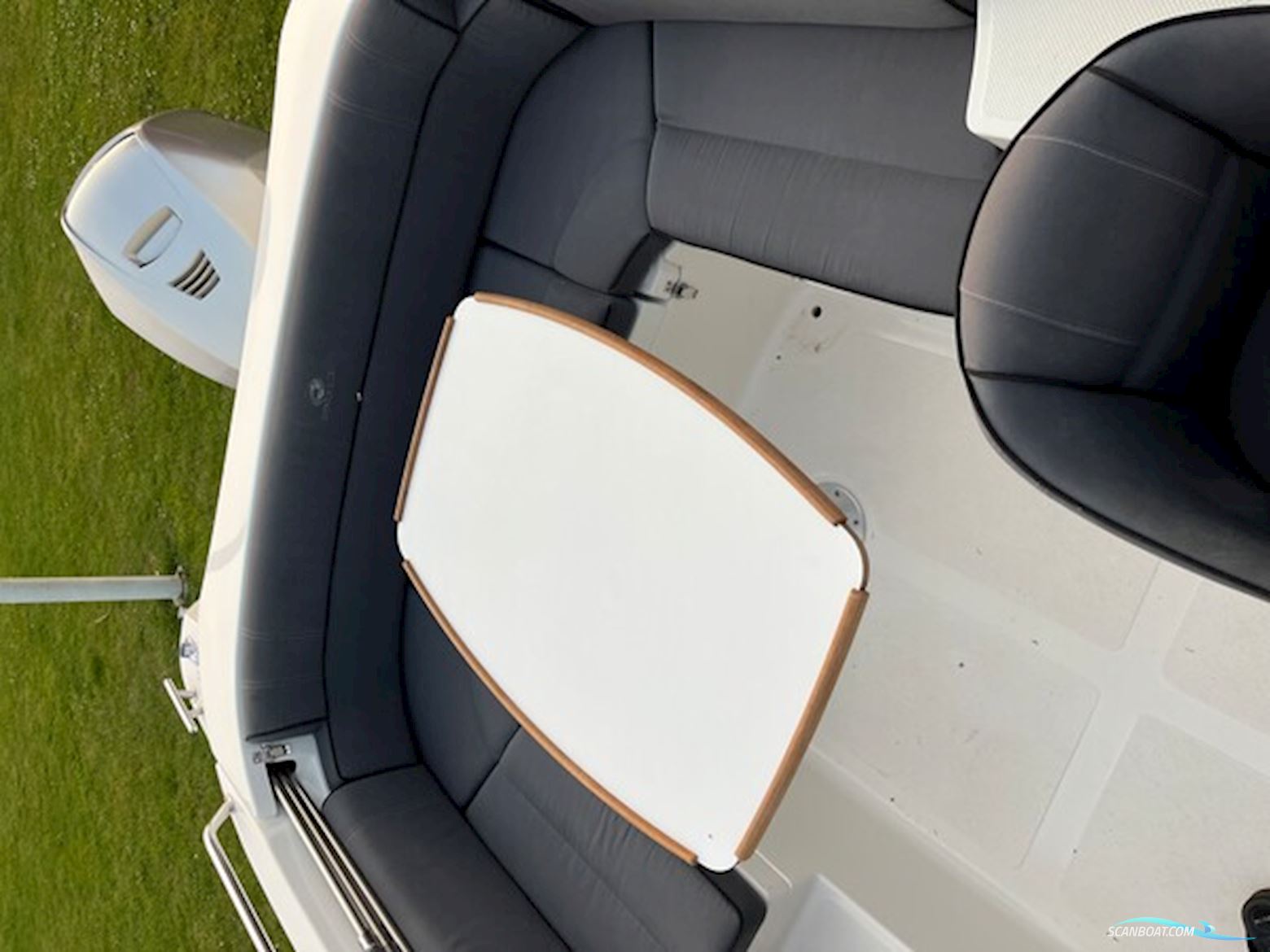 AMT 200 DC med 135 hk Honda-EFI 4 takt og 1800 kg Brenderup bådtrailer - Anvisningssalg