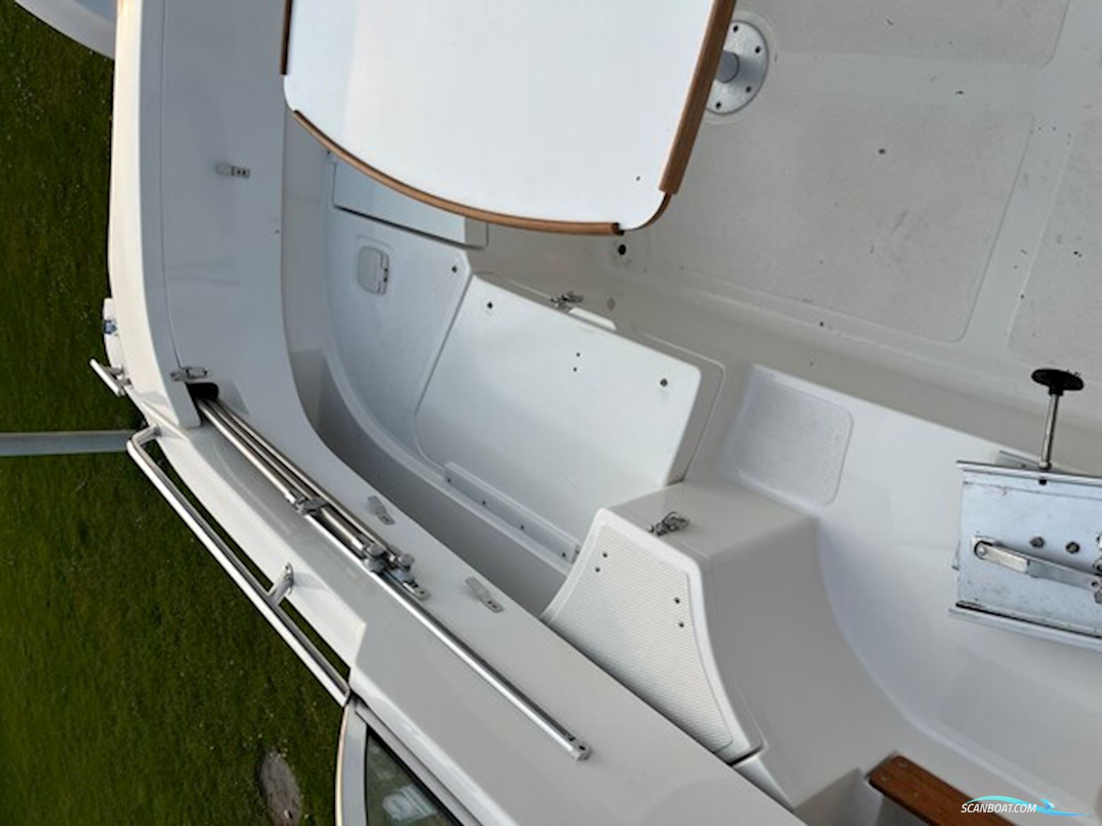 AMT 200 DC med 135 hk Honda-EFI 4 takt og 1800 kg Brenderup bådtrailer - Anvisningssalg