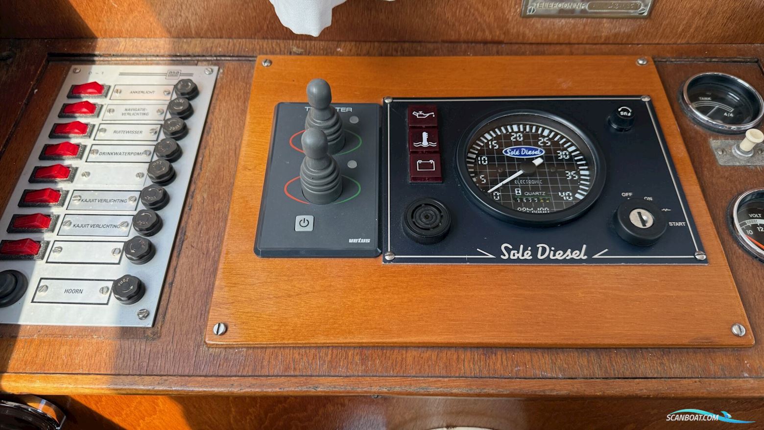 Amulet Vlet 10.00 OK AK