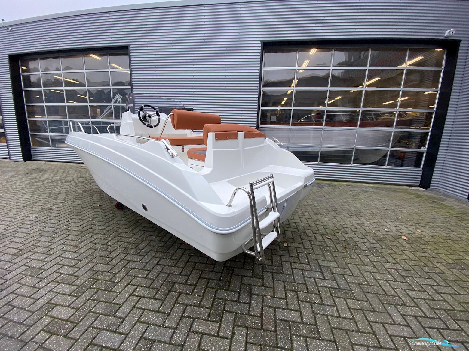 An Marin Aston 18 - NEW -