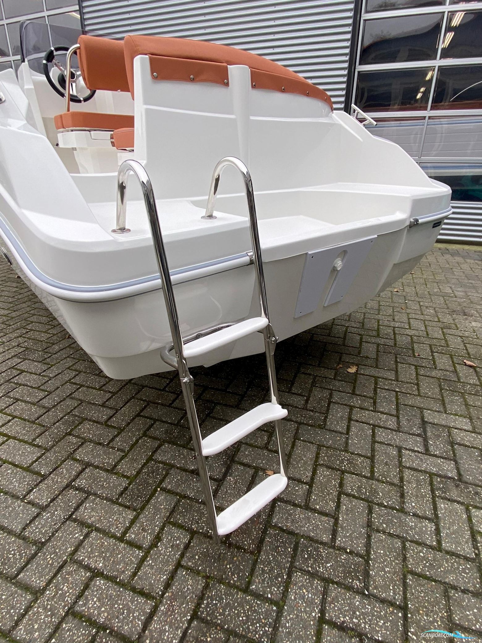 An Marin Aston 18 - NEW -