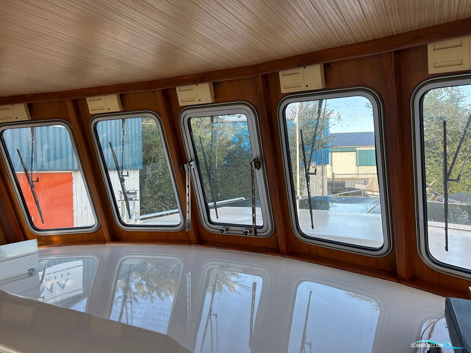 Ankertrawler 1700 AK/PH