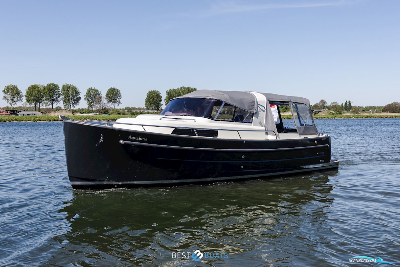 Antaris Seventy7 Cabin