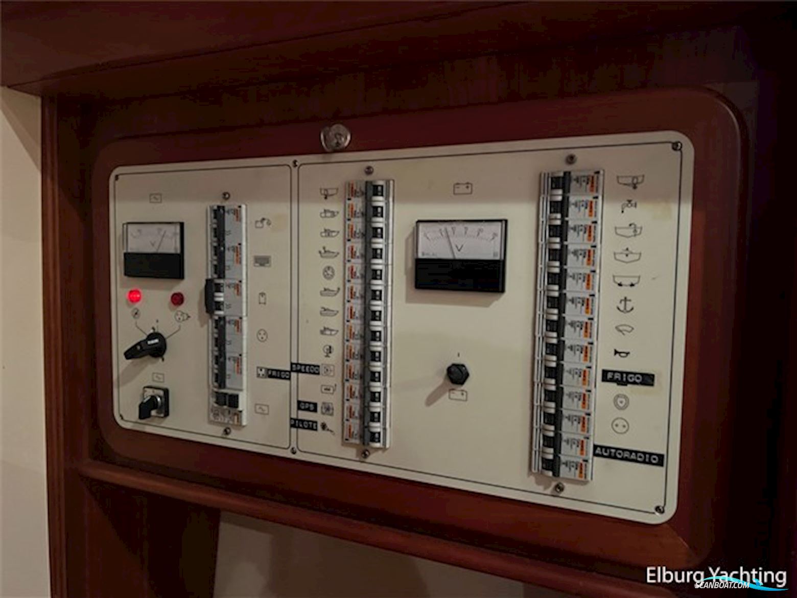 Apreamare 10 Semi Cabinato