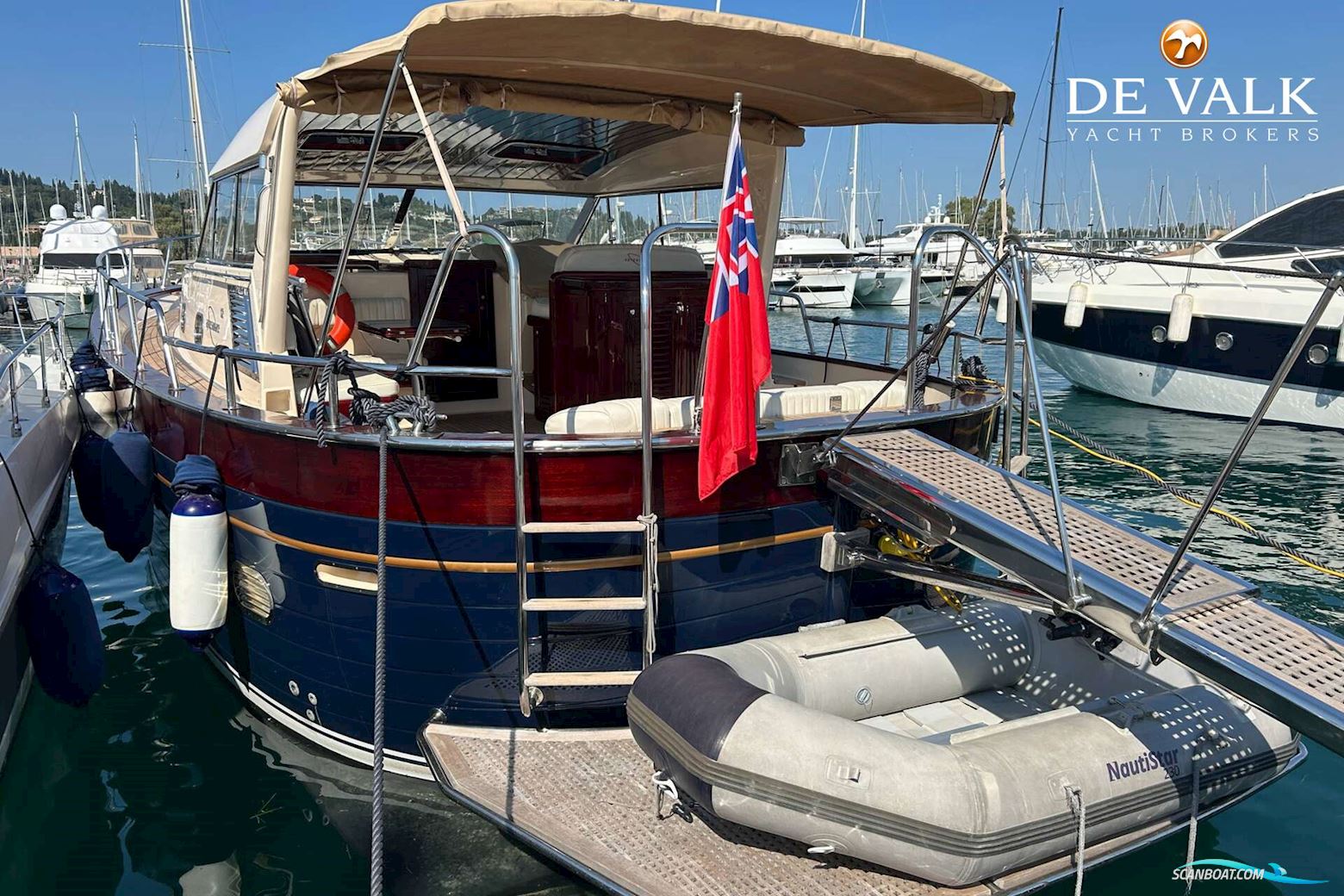 Apreamare 12 Cabinato