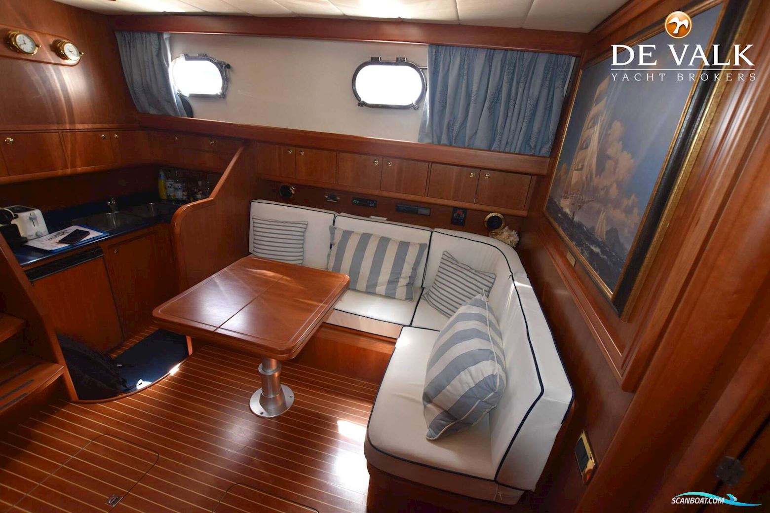 Apreamare 12 Cabinato