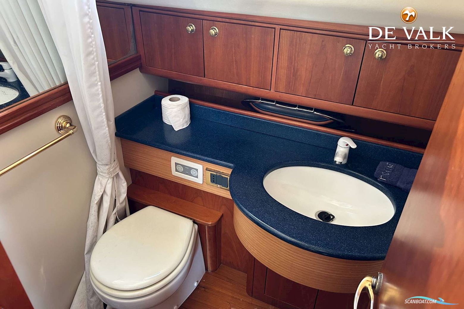 Apreamare 12 Cabinato