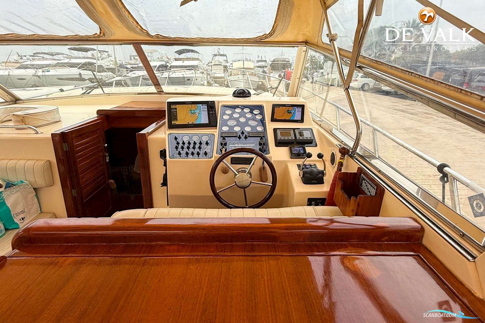 Apreamare 12 Semi-cabinato