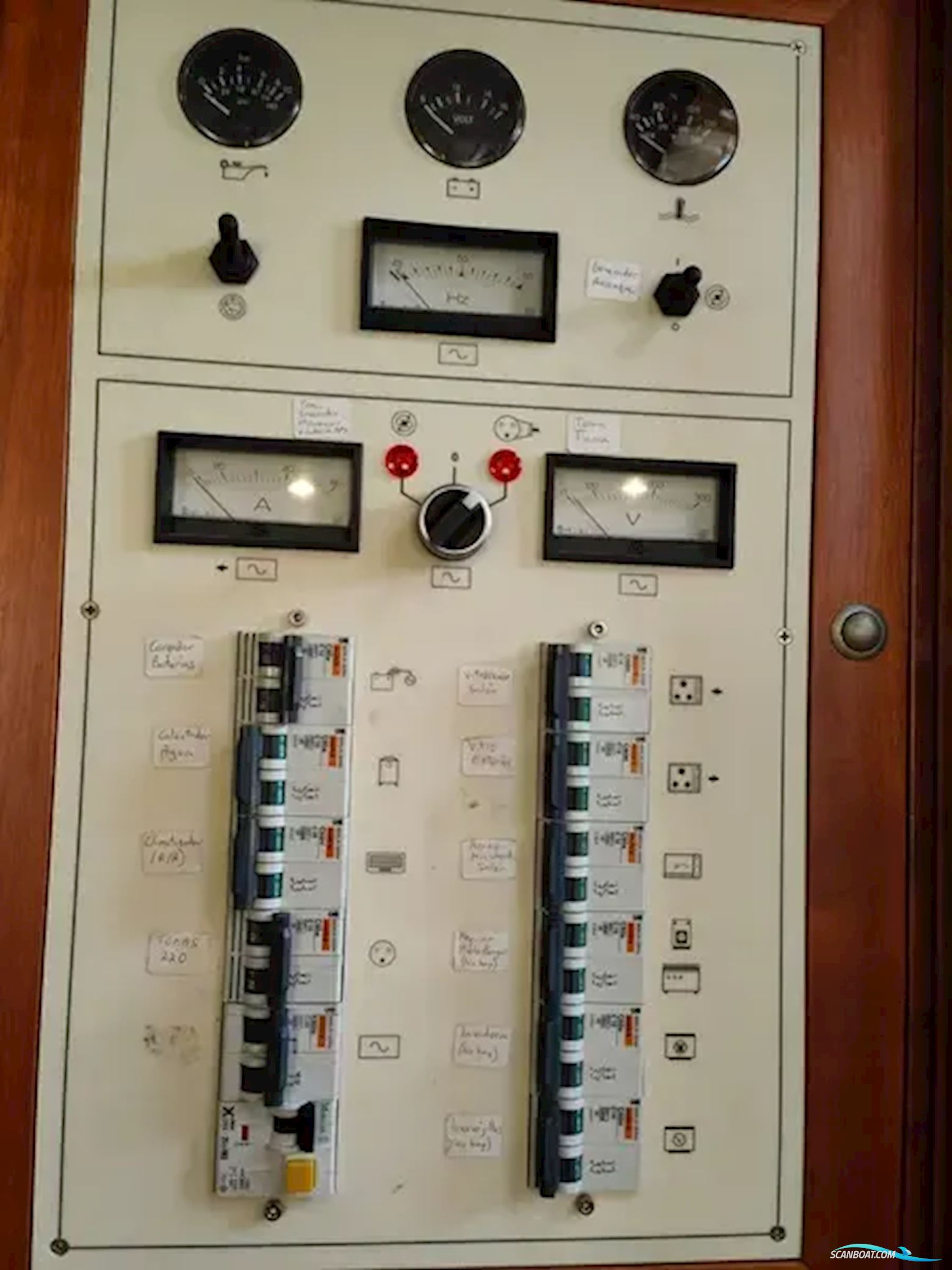 Apreamare 12 Semicabinato