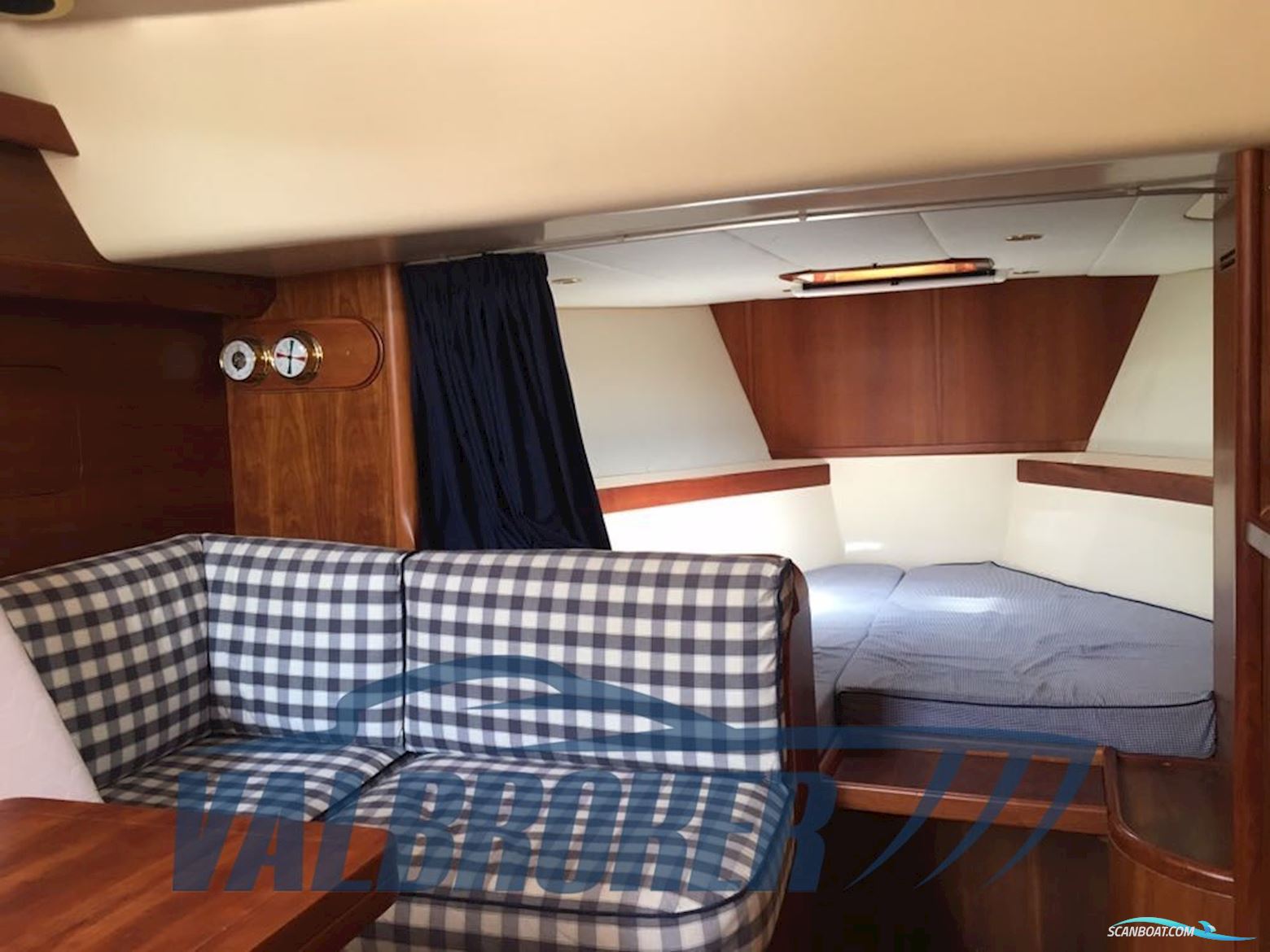 Apreamare Aprea 10 Semi Cabin