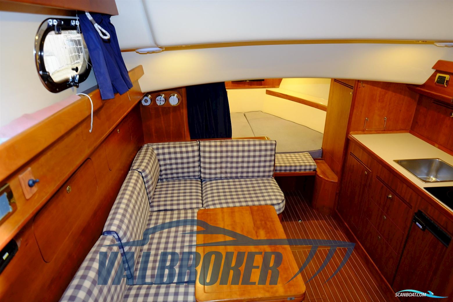 Apreamare Aprea 10 Semi Cabin