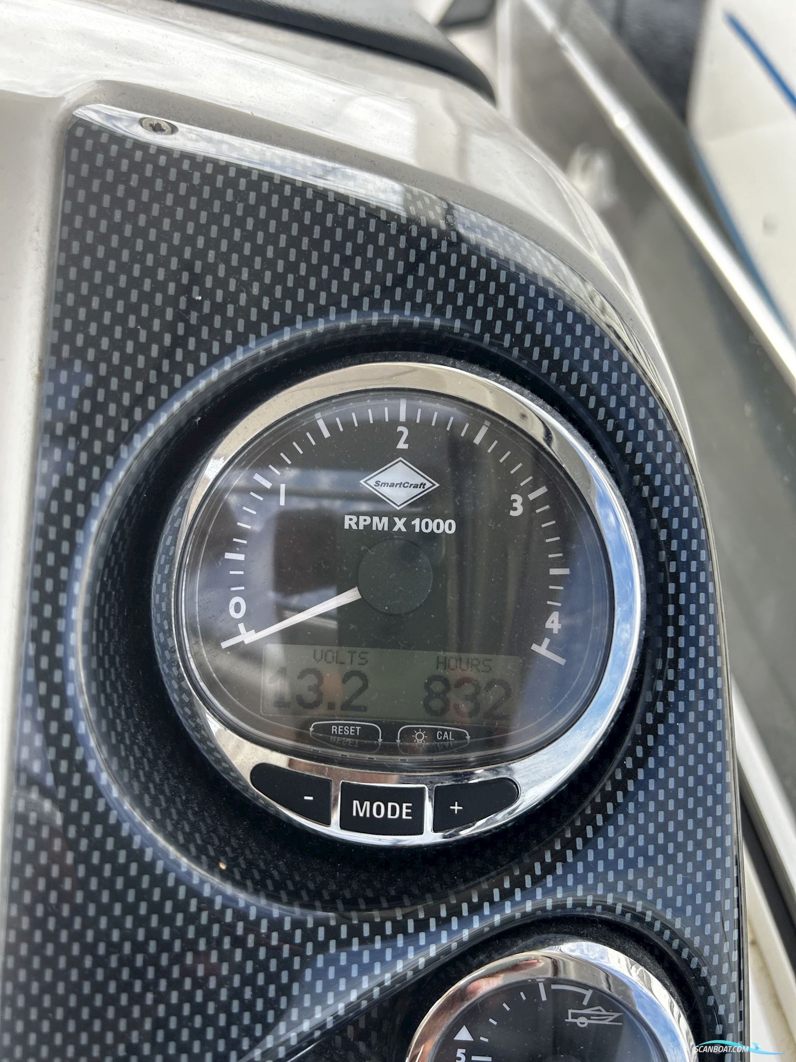 Aqquador 28 HT